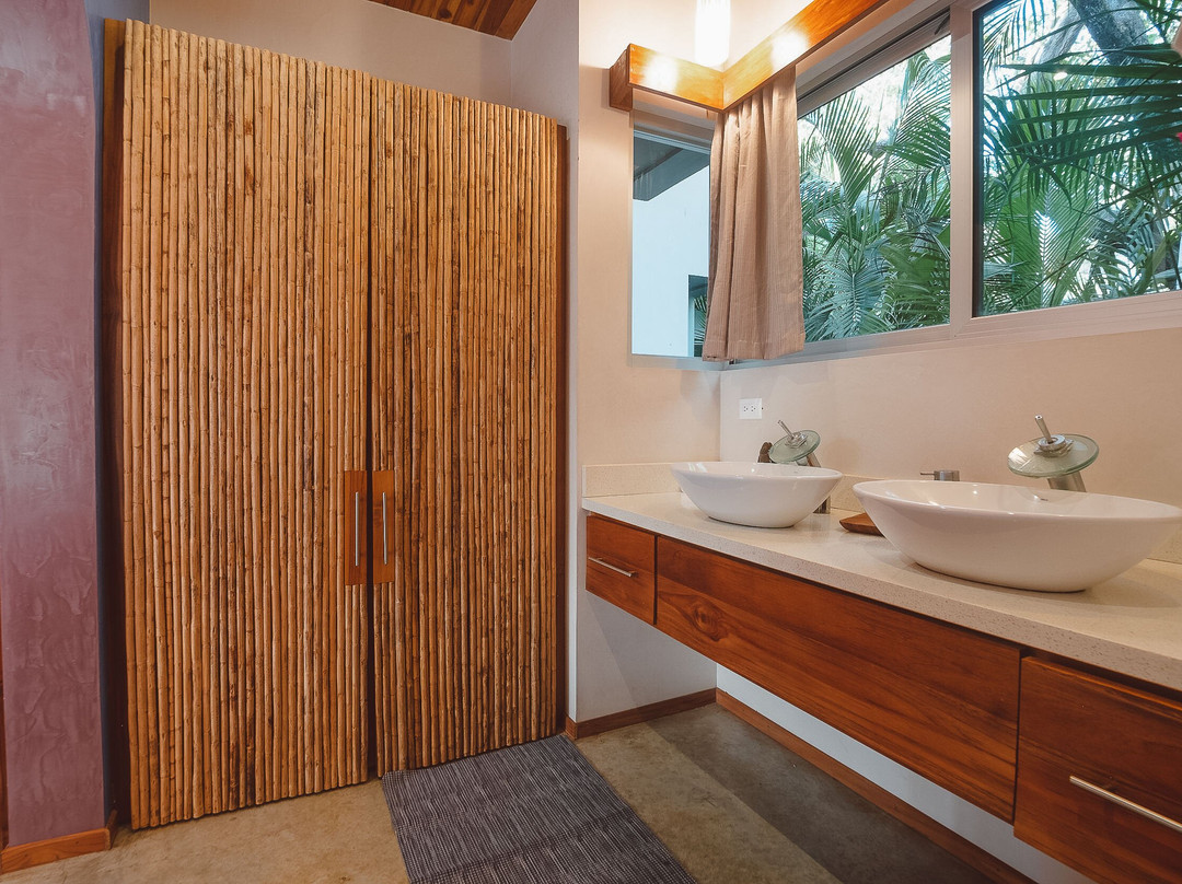 Iluminar Beachfront Suites主图