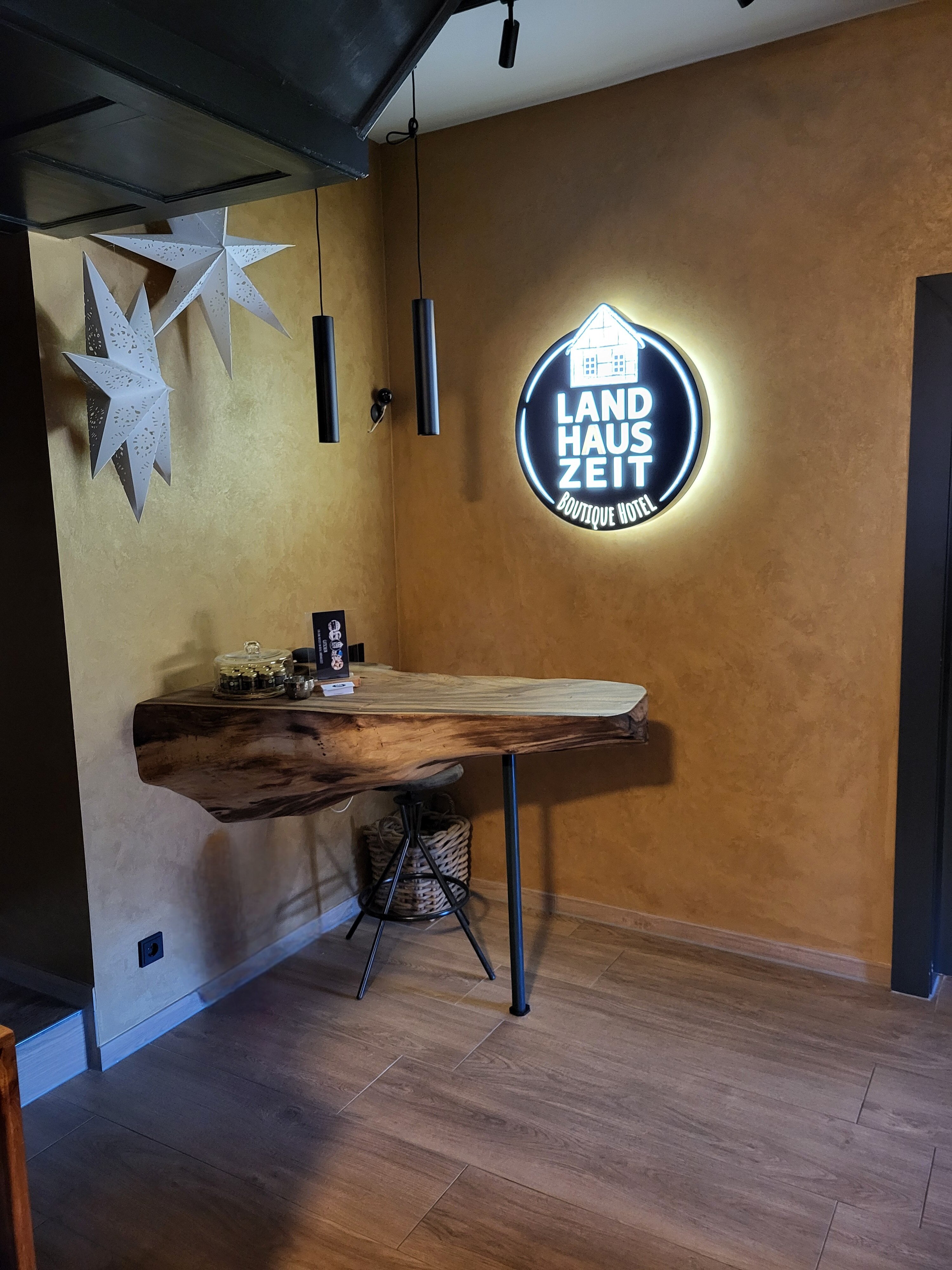 Boutique Hotel Landhauszeit-浴室