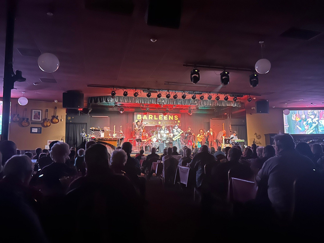 Barleens Dinner Show-Apache Junction必去景点