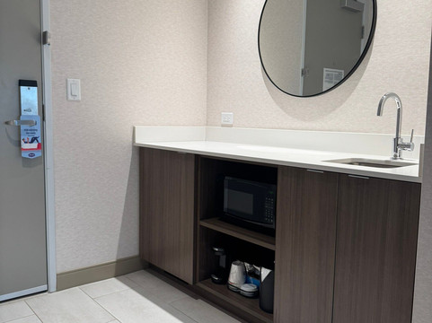 斯托克顿欢朋酒店主图