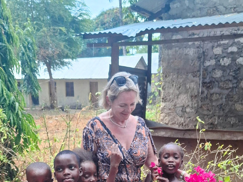 Big 7 Kitheka Safaris Day Tours-蒙巴萨必去景点