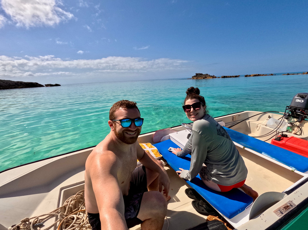 Blue Hole Water Sports-Hamilton Parish必去景点