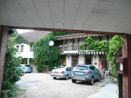 天鹅餐厅酒店主图