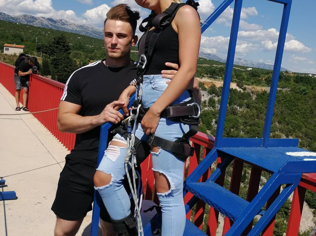 Maslenica Bridge Bungee Jumping-Maslenica必去景点