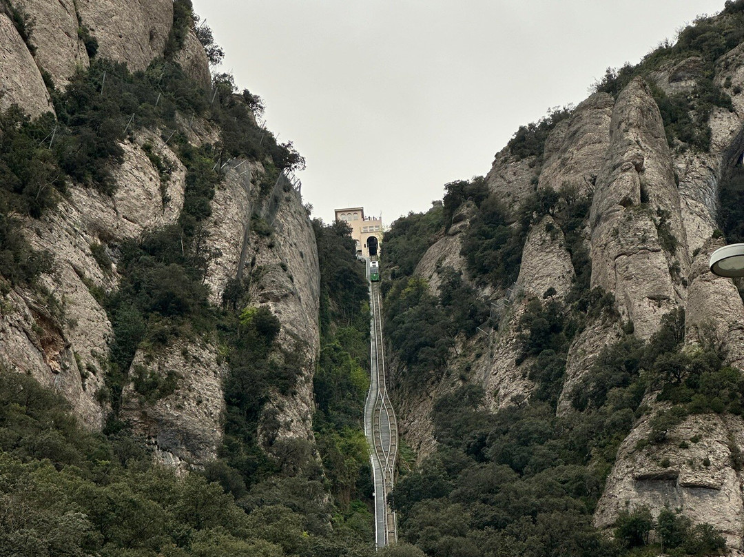 Funicular de Sant Joan-蒙特塞拉特必去景点