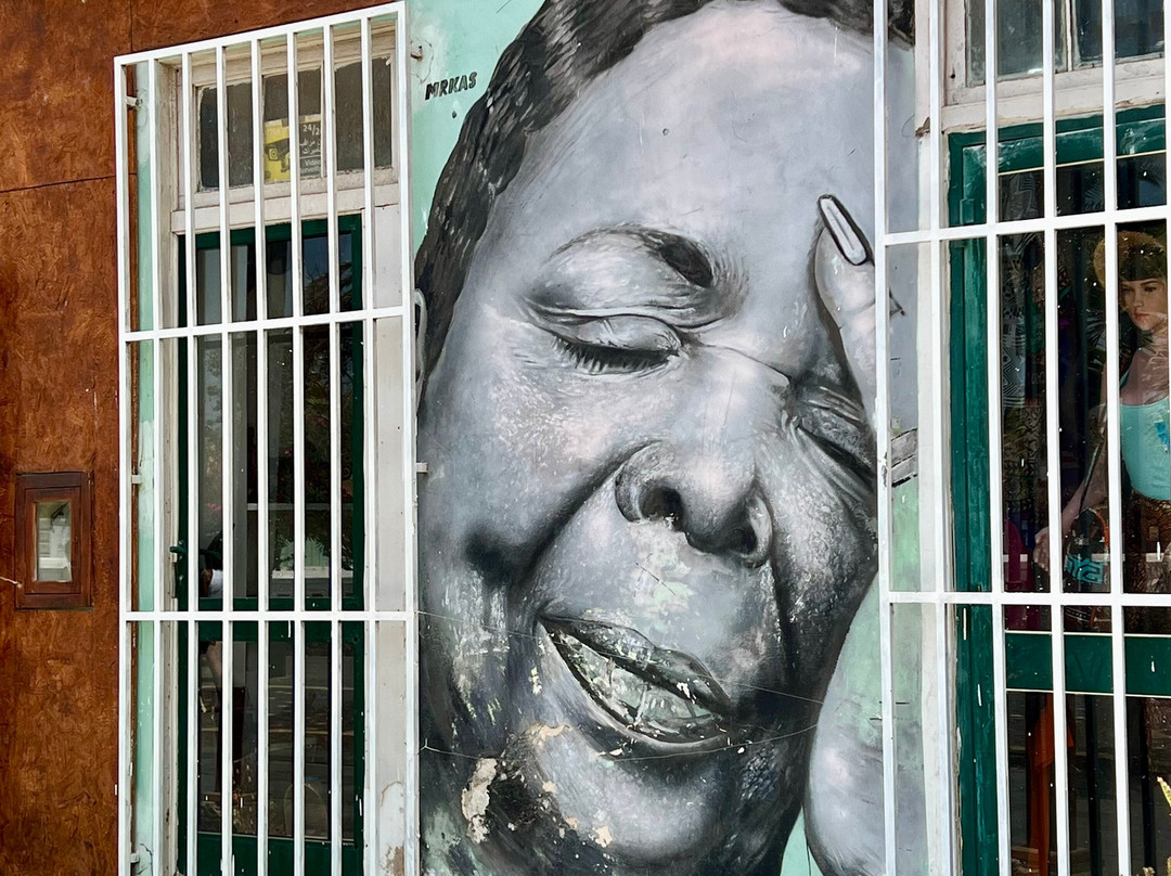 Luna Tours-Murdeira必去景点