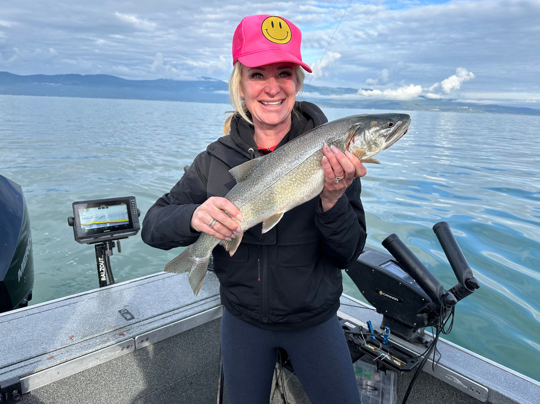 Flathead Fishfinders & Captain Mike's Fish-n-fun-萨默斯必去景点