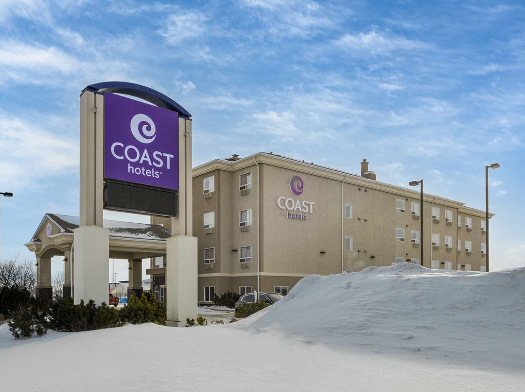 Coast Weyburn Hotel