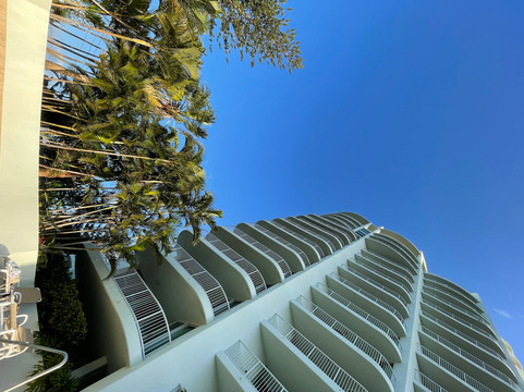 水晶湾布罗德沃特酒店主图