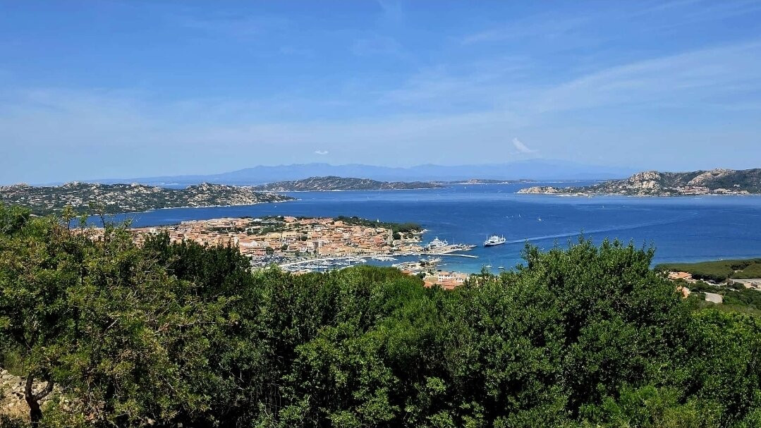 Piazzola Panoramica Su Palau-帕劳必去景点
