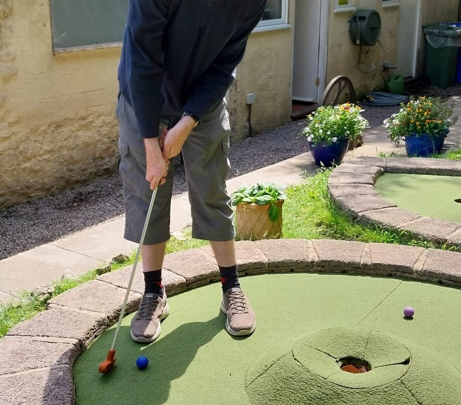 Cheddar Crazy Golf-Cheddar必去景点