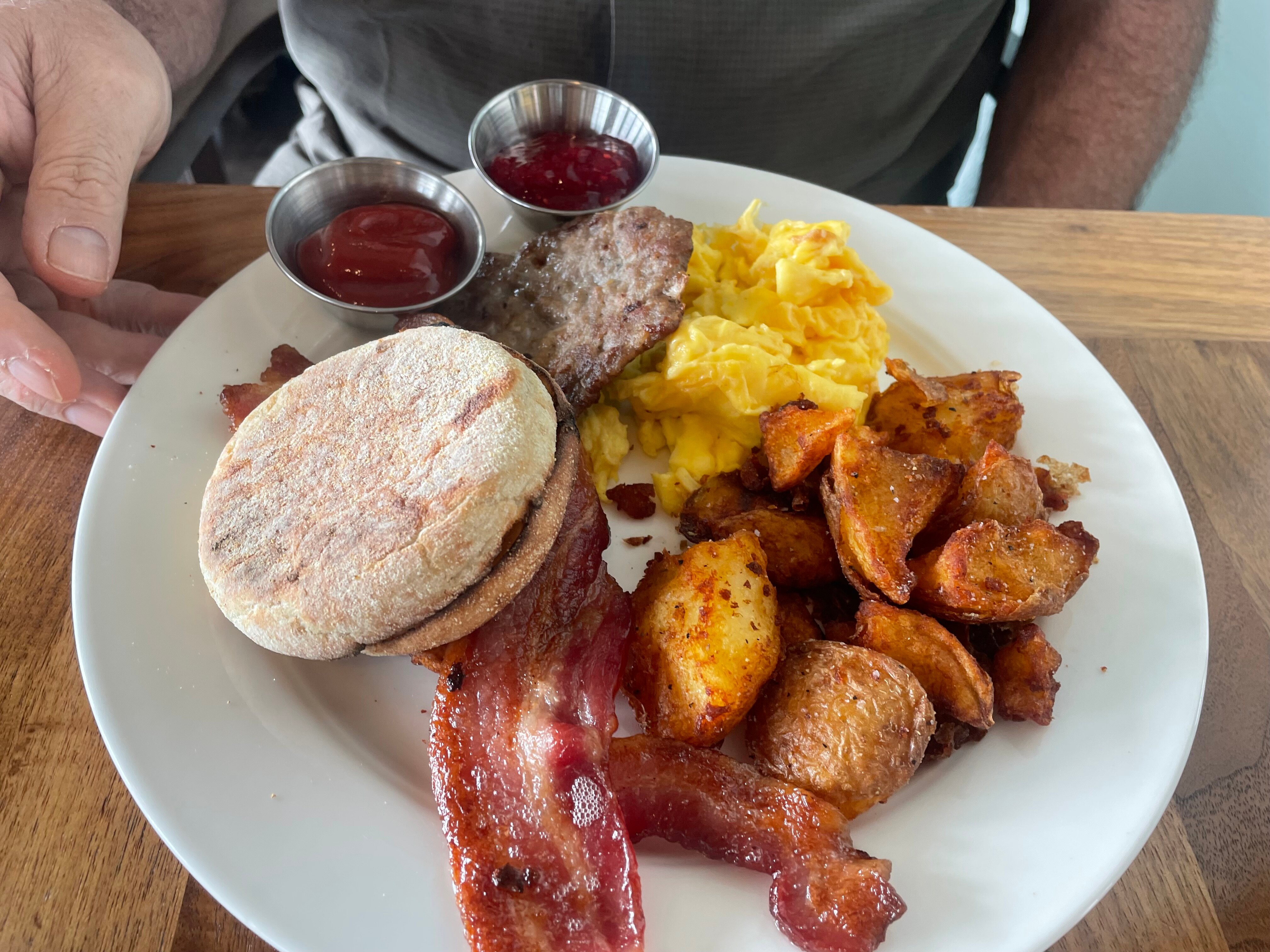 Friday Harbor House-官方