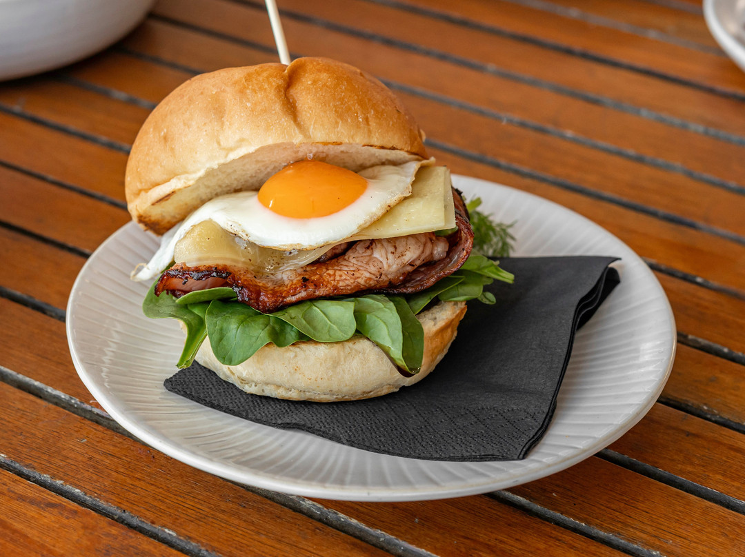 The Local Beerwah Cafe & Bar