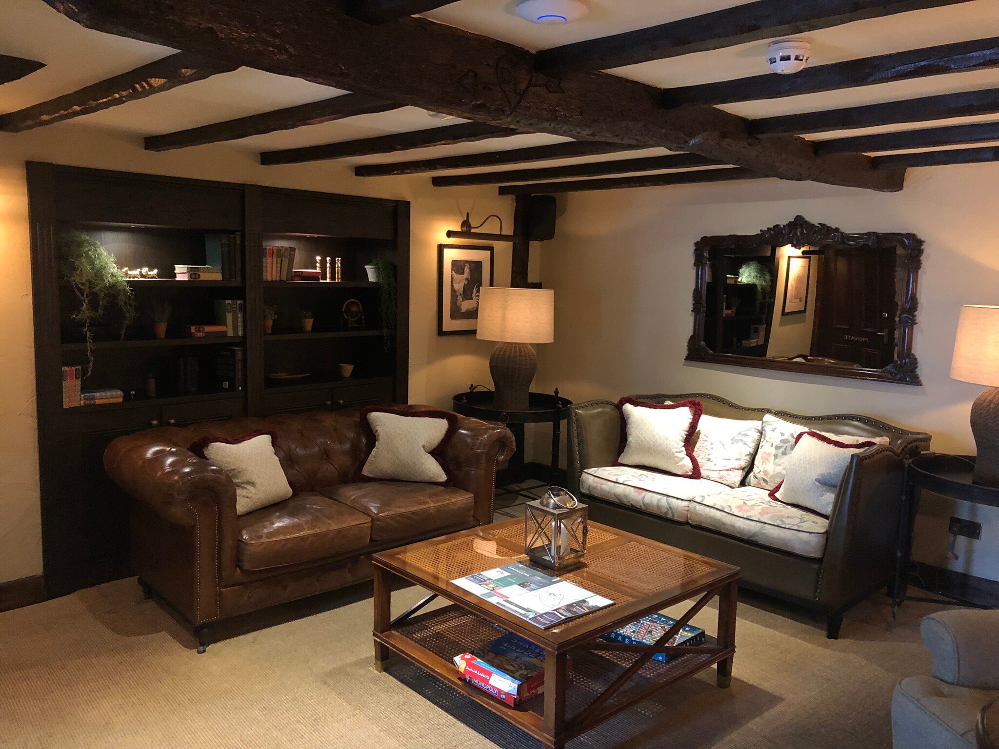 The Eliot Arms Hotel-官方