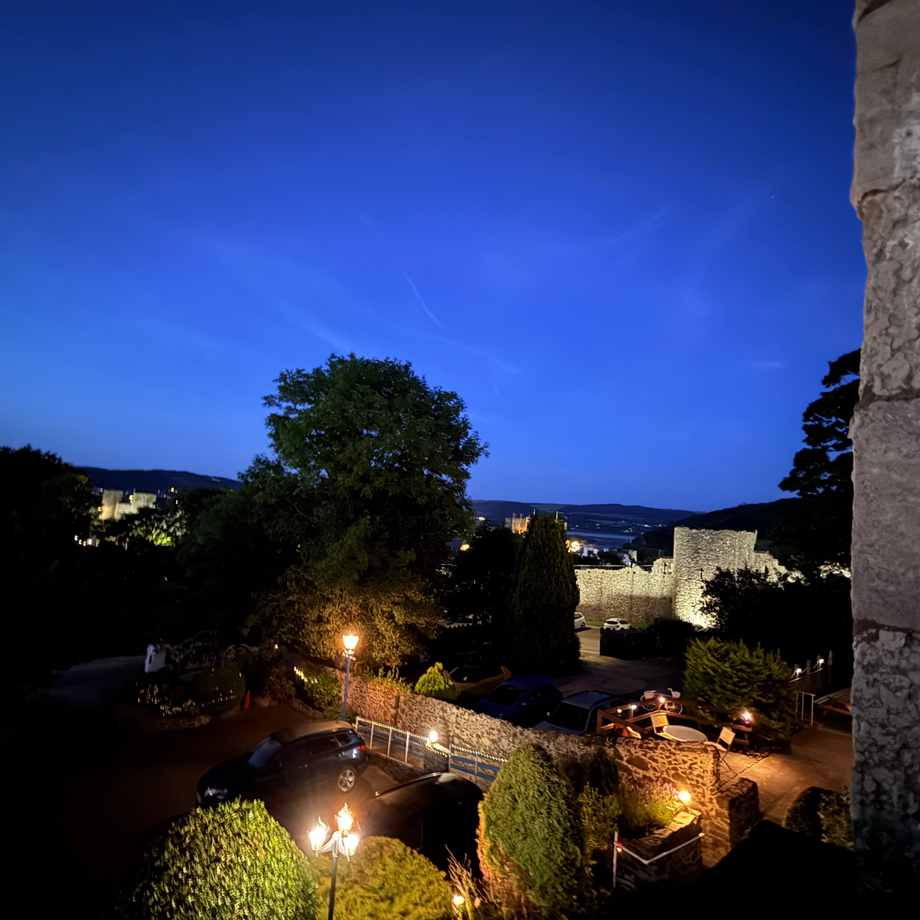 Castlebank Hotel-官方