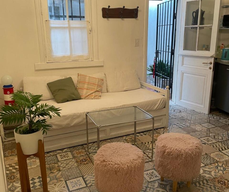 Departamento Malva Con Gran jardin