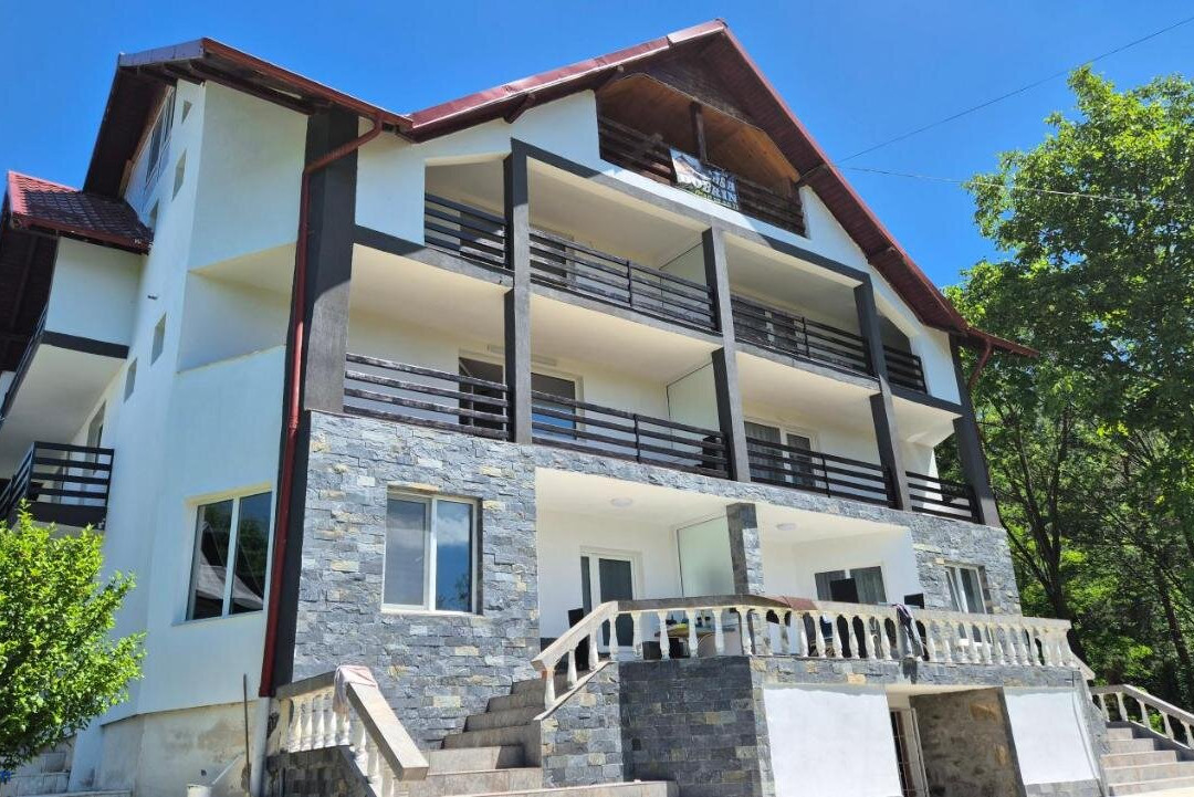 Casa Dobrin