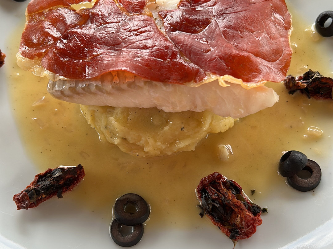 Les Trois Collines主图