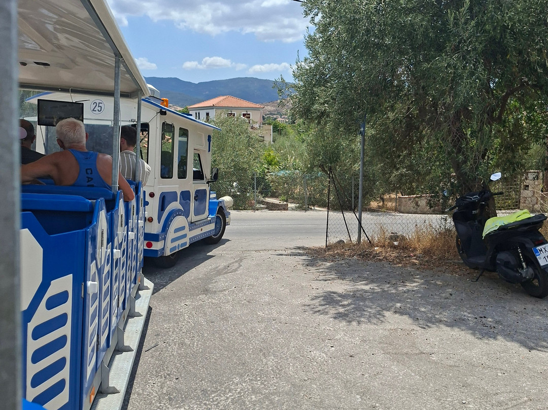 Village Train-Molyvos必去景点