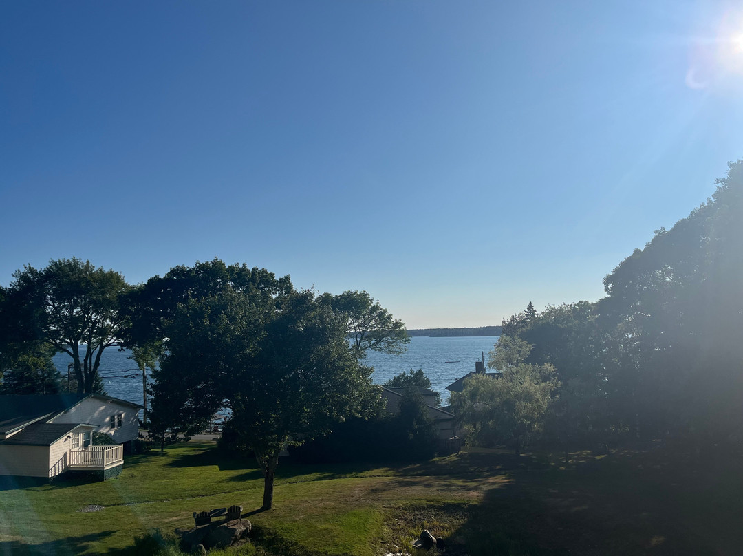 Spruce Point Inn Resort And Spa主图