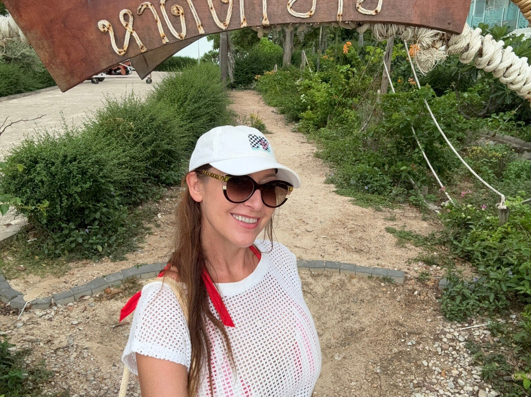 Ta Yai beach-珊瑚岛必去景点