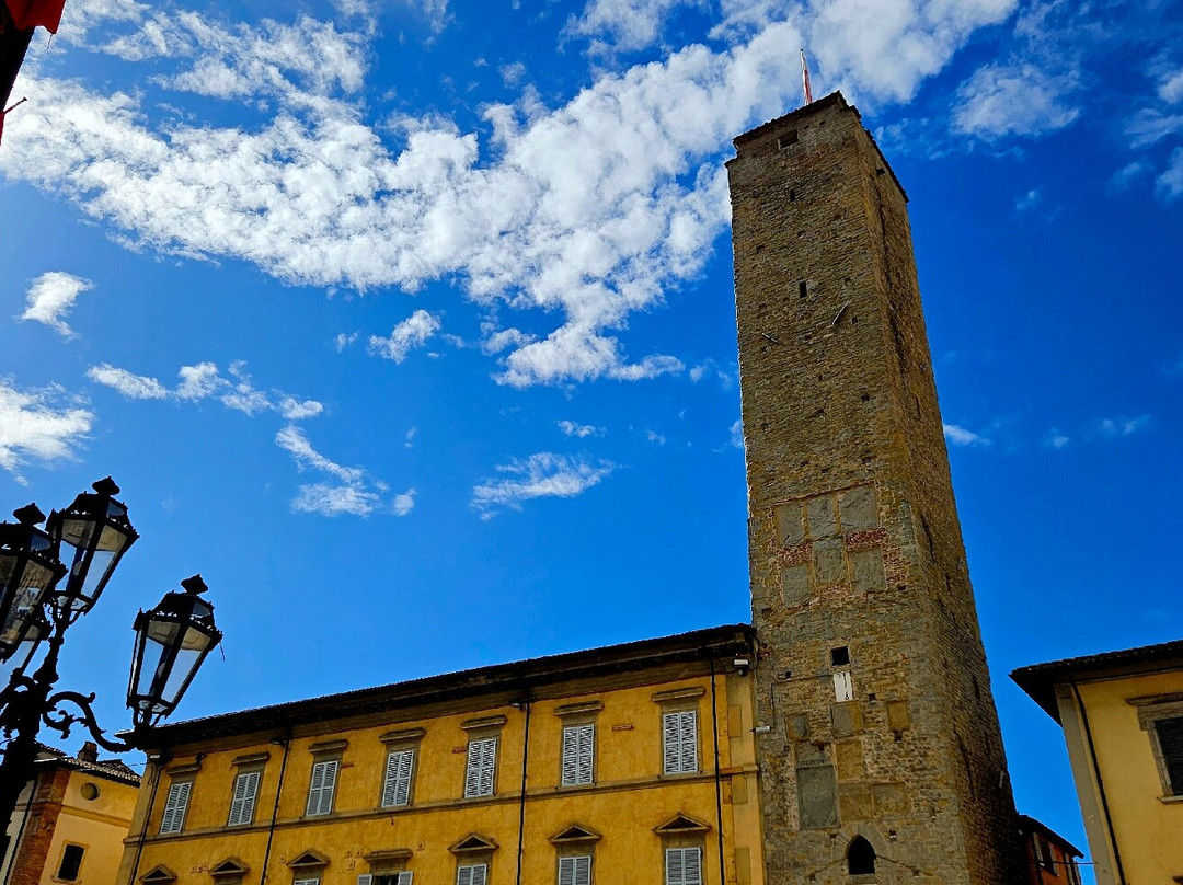 Campanile Rotondo-卡斯泰洛城必去景点