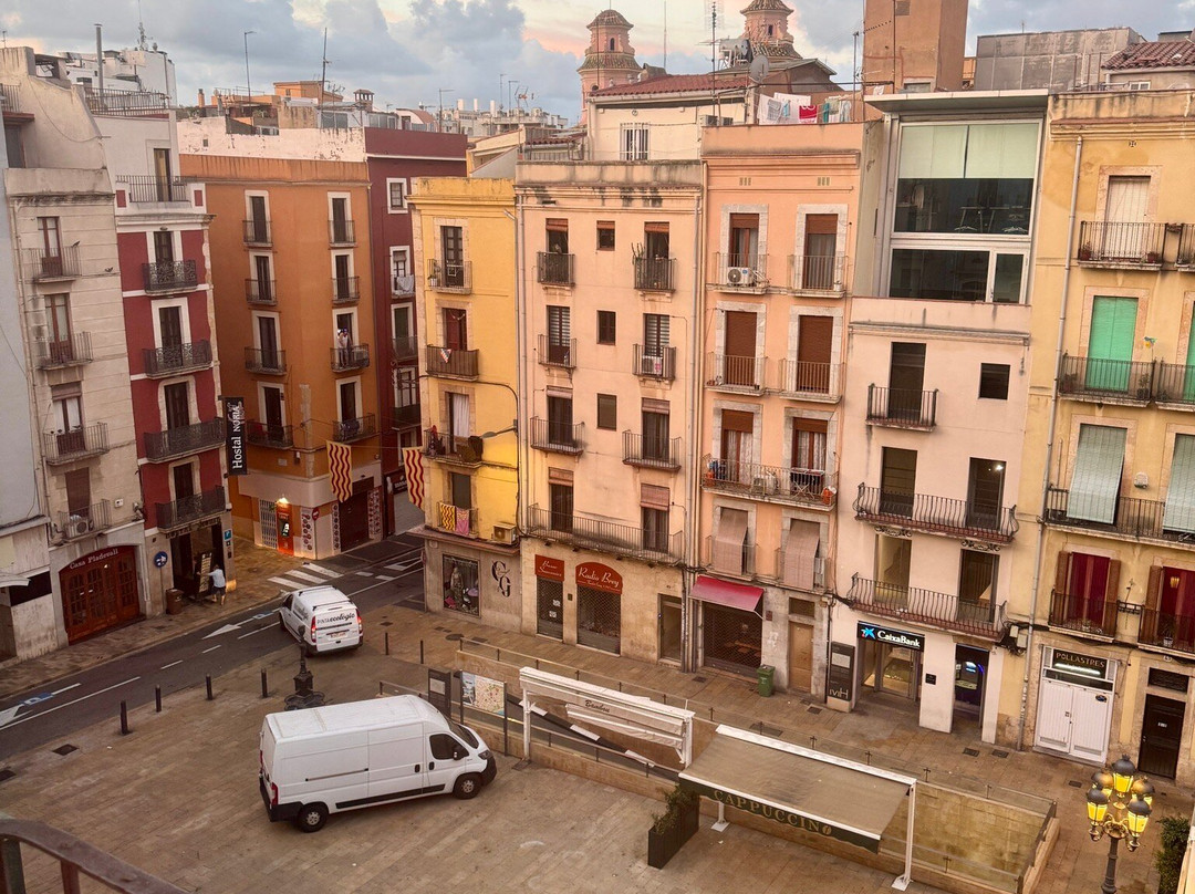 Placa De La Font-塔拉戈纳必去景点