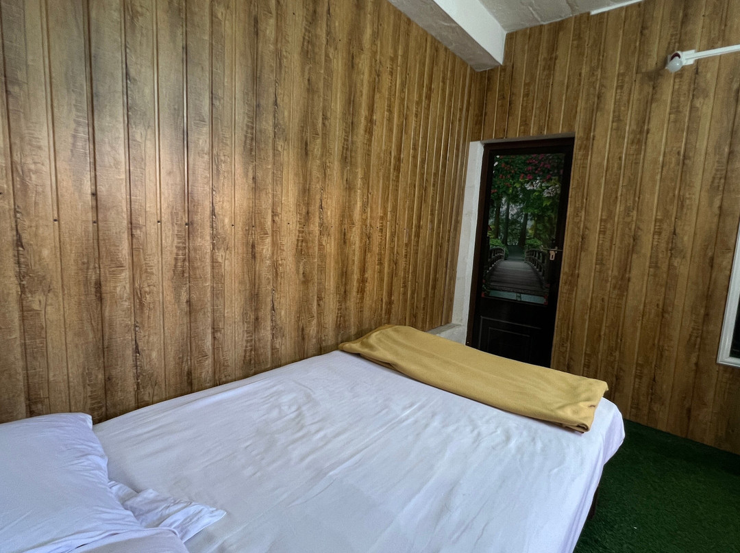 Paradise Resort Vattavada