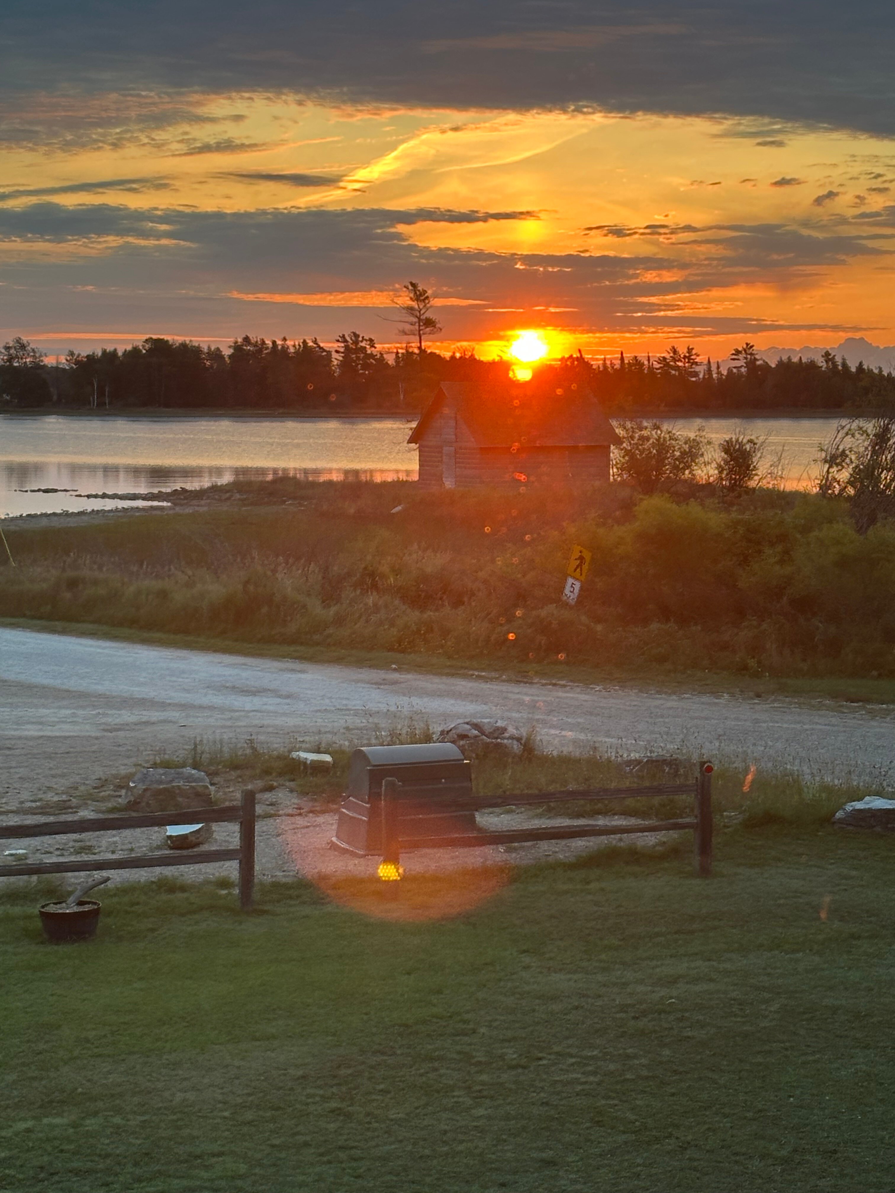 Jackson Harbor Inn-官方