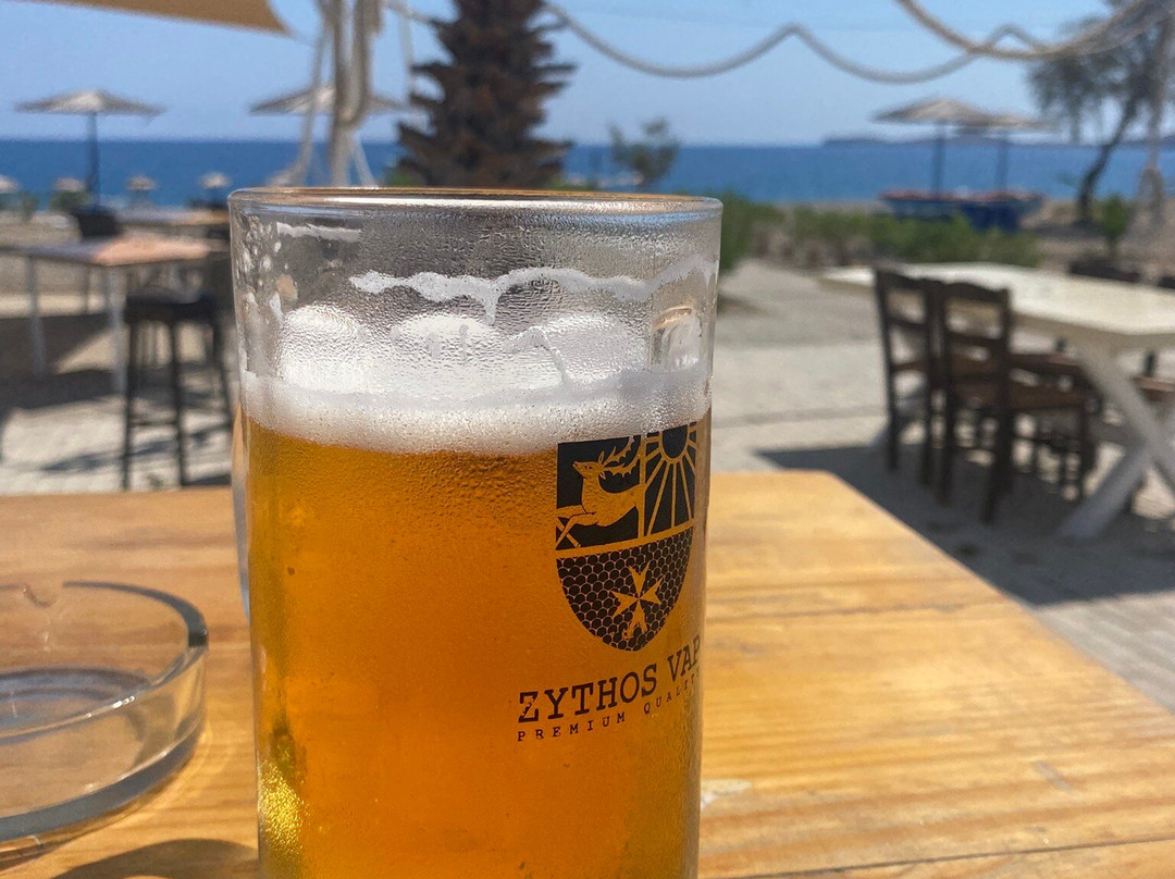 Ostria Beach Bar-Kalathos必去景点