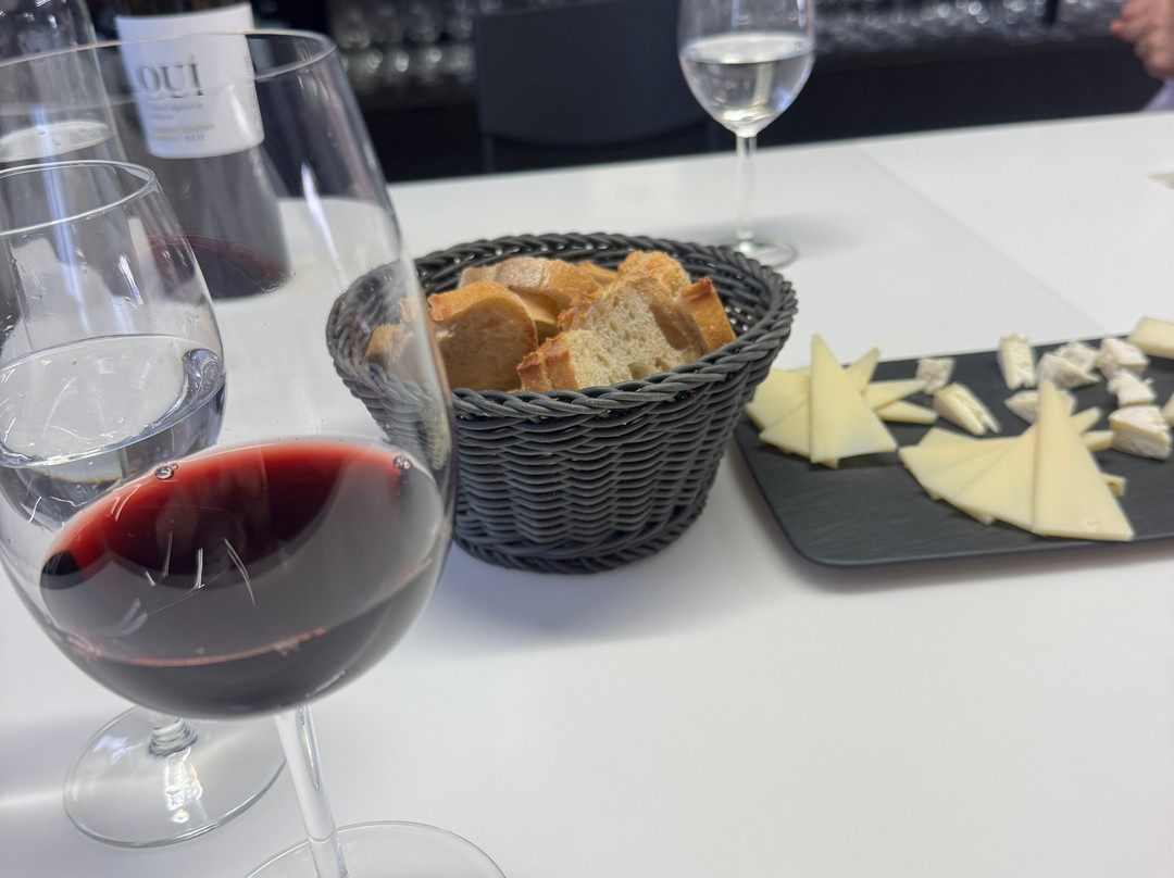 Beyond Bordeaux-波尔多必去景点