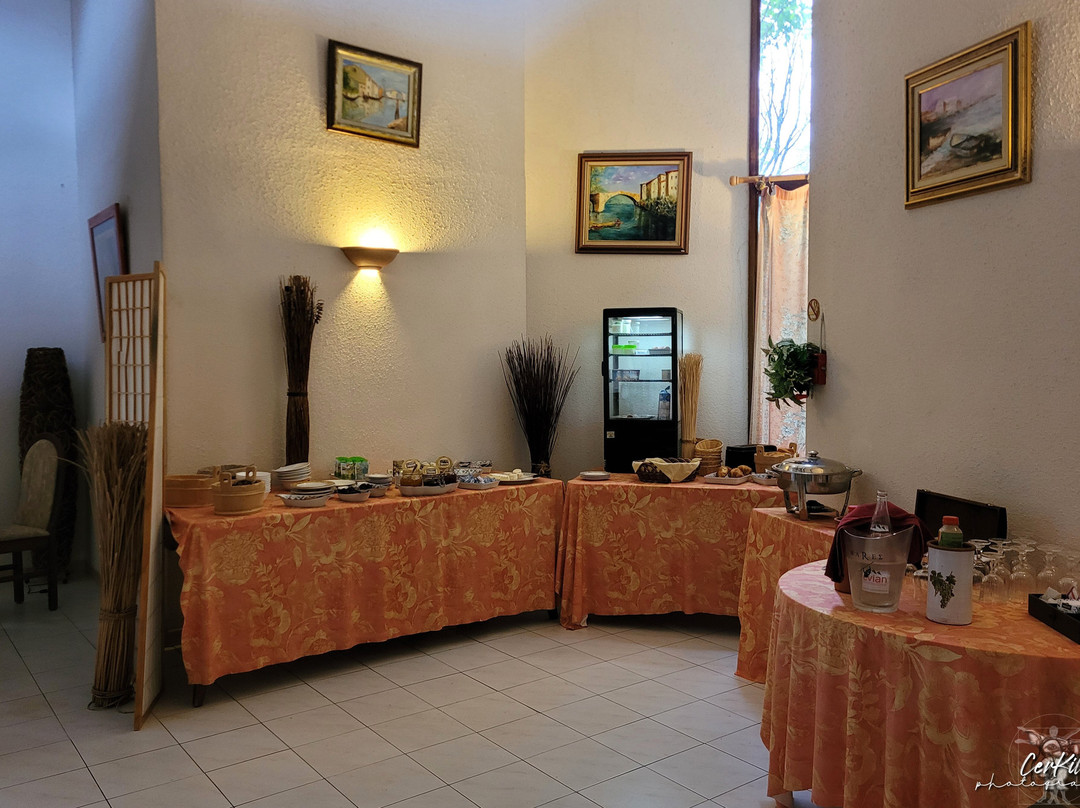 Hotel Le Vieil Amandier主图