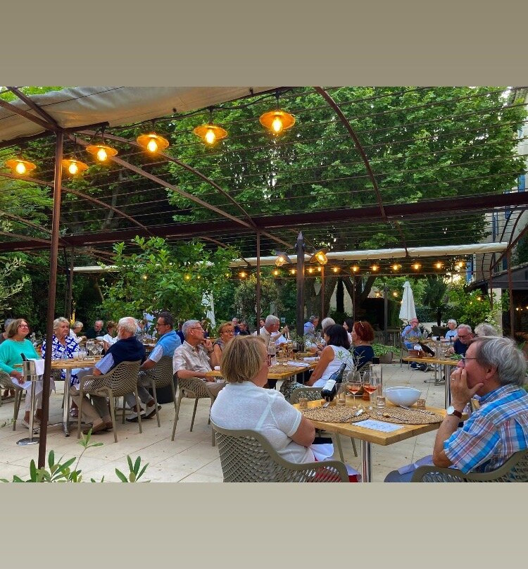 Hotel Restaurant Montmirail主图