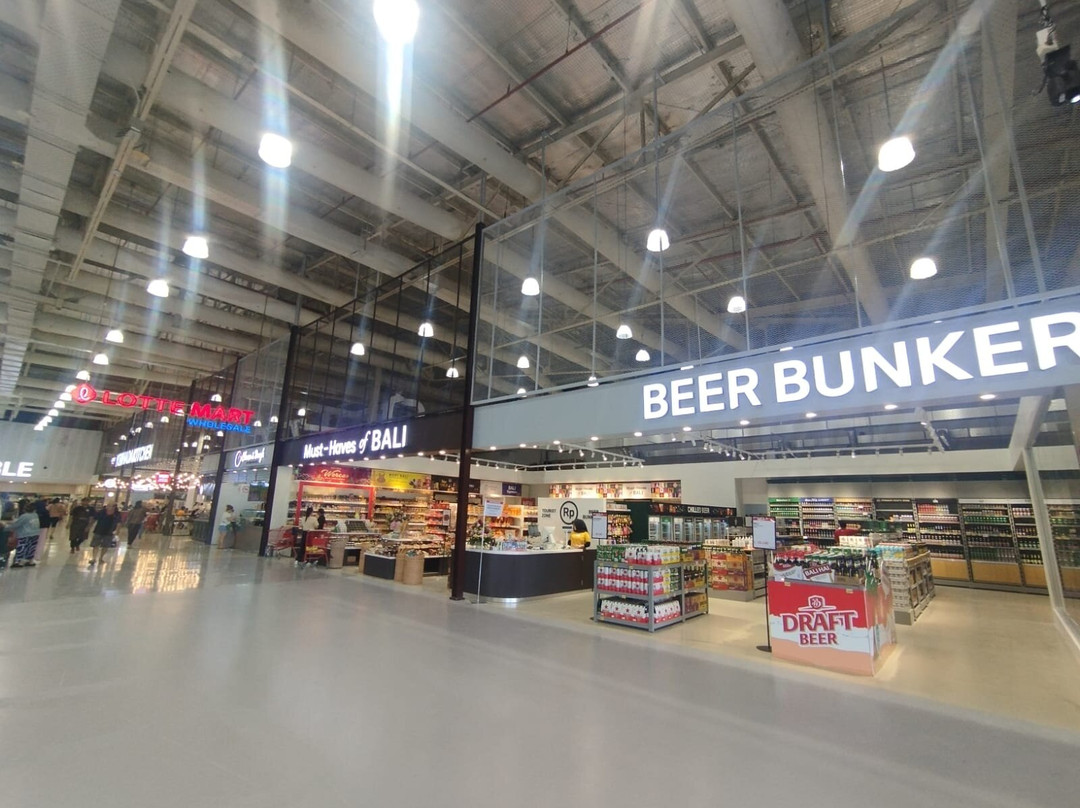 Lotte Mart Wholesale Bali-登巴萨必去景点