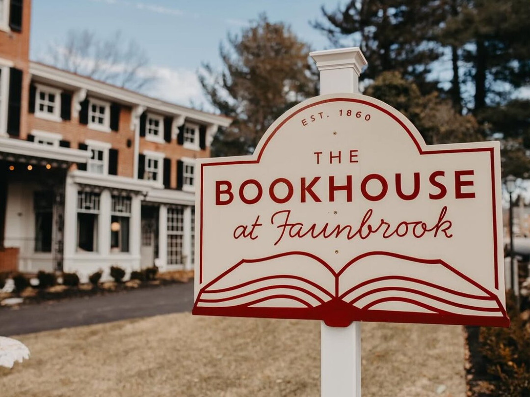 The Bookhouse at Faunbrook主图