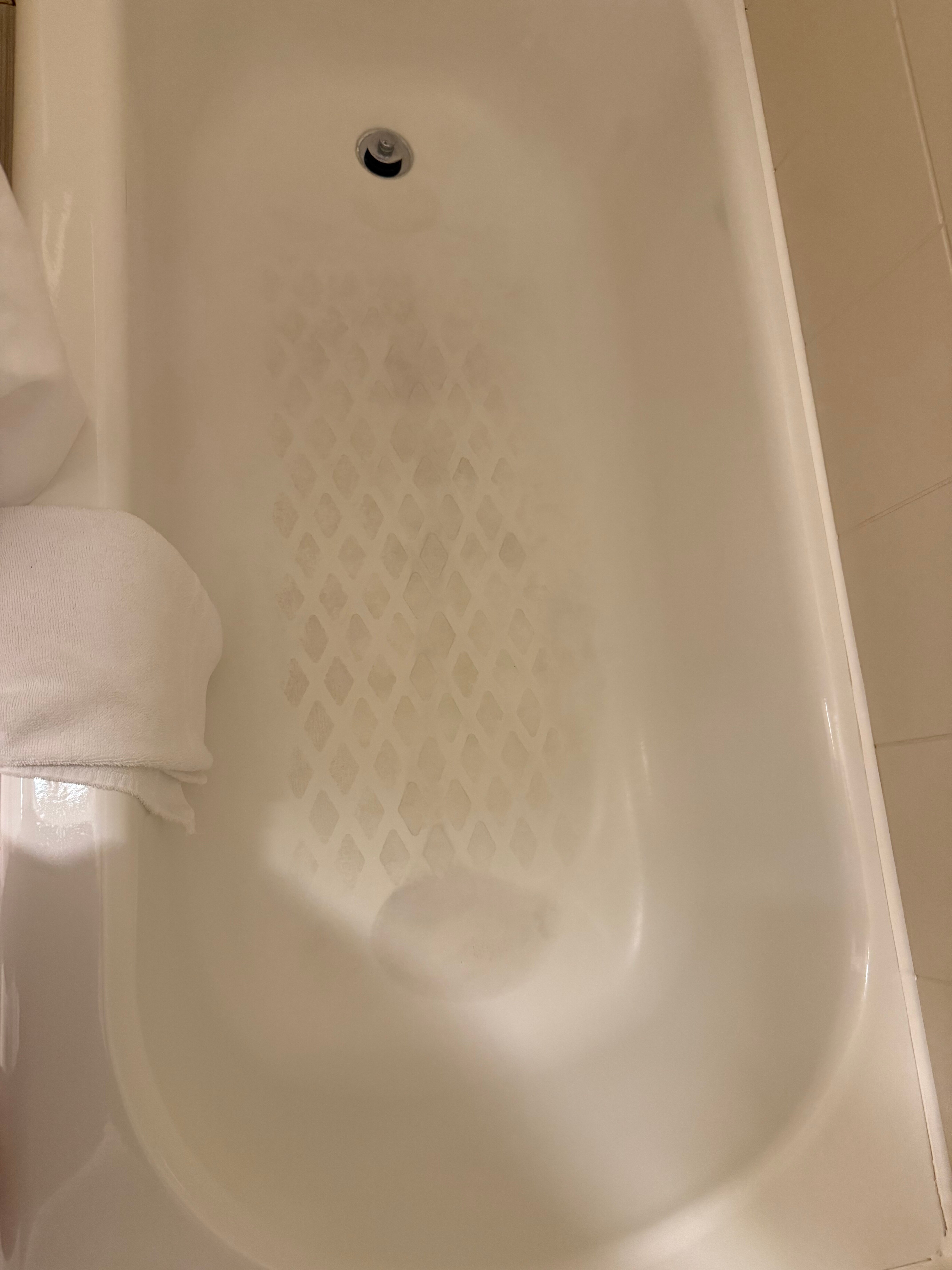 Courtyard by Marriott Norfolk Downtown-浴室