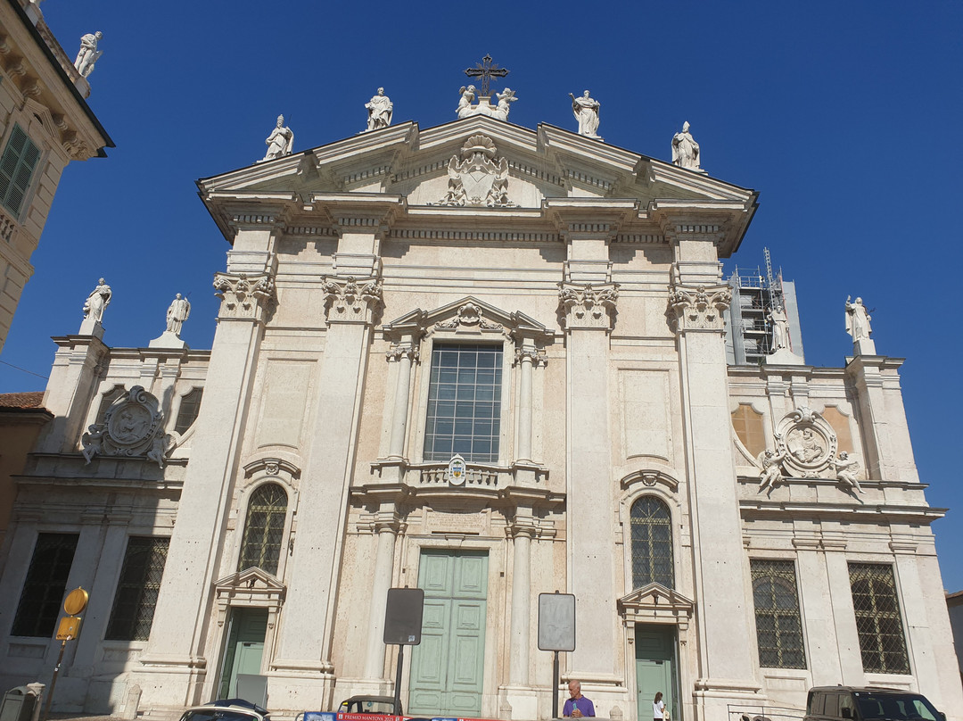 Piazza Sordello-曼托瓦必去景点