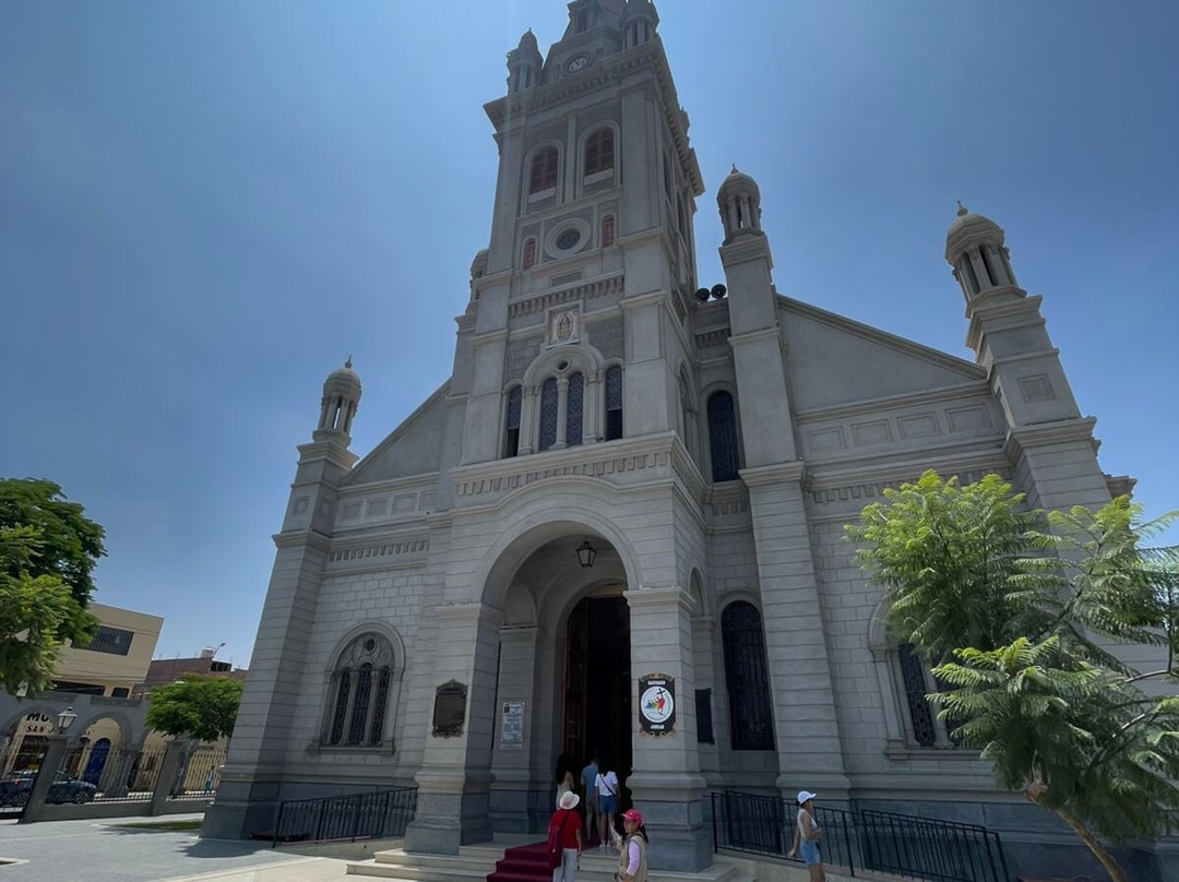 Santuario del Señor de Luren-伊卡必去景点