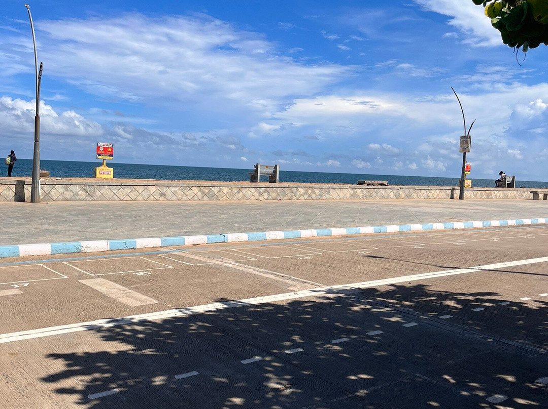 Seaside Promenade-朋迪榭里必去景点