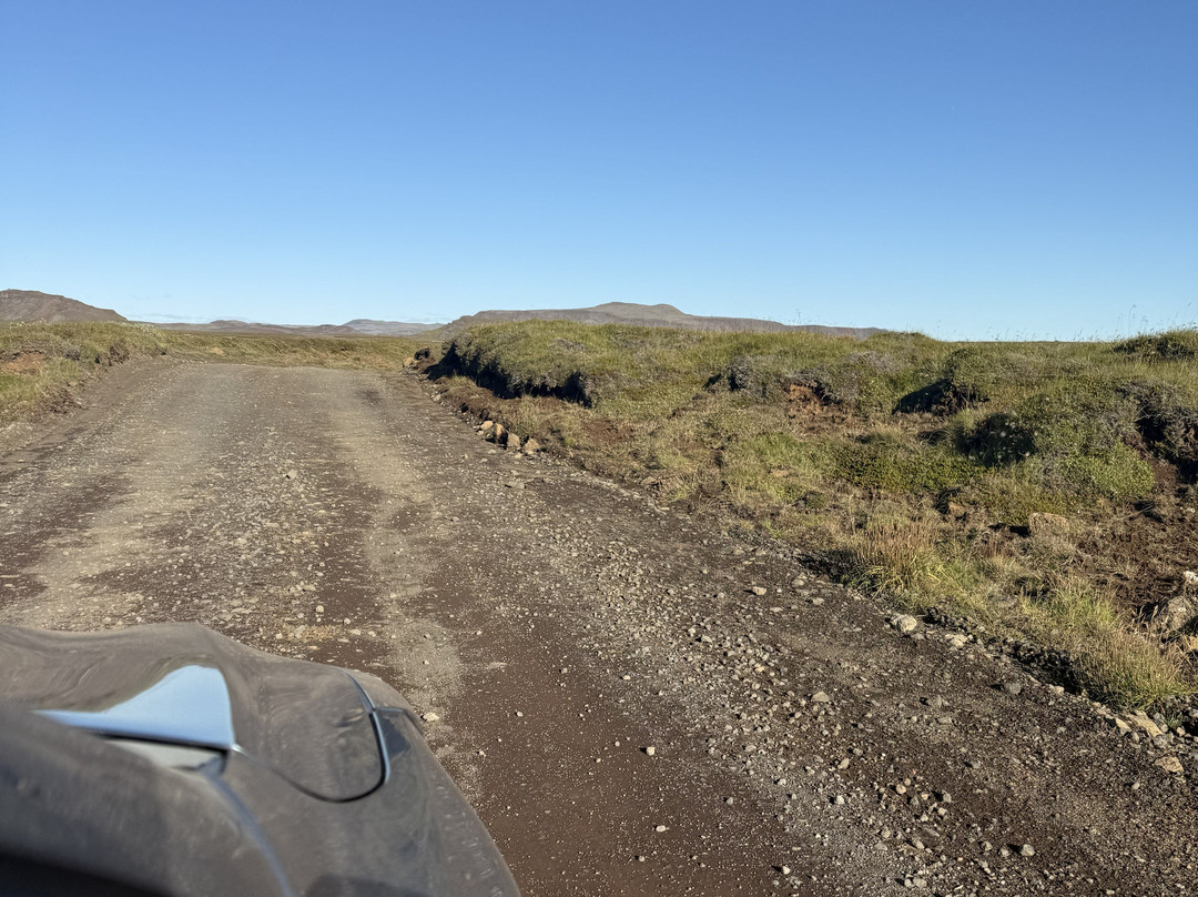 Krysuvik Cliffs-南部半岛必去景点