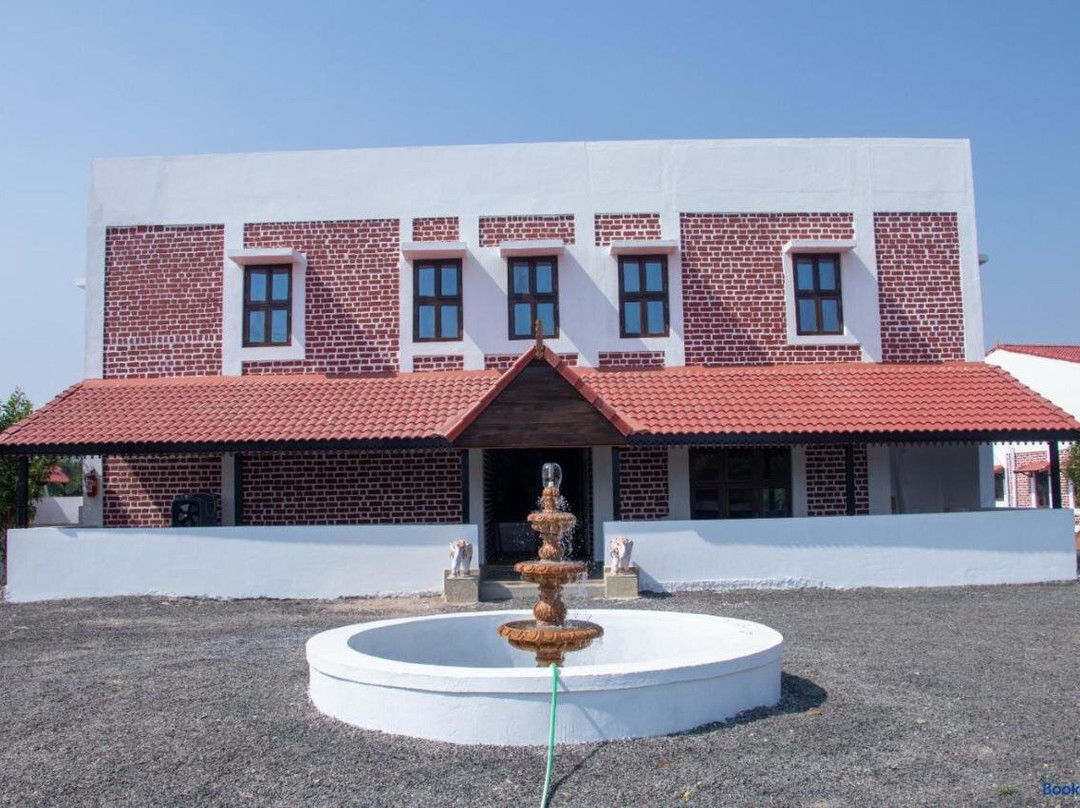 The Tiger Claws Tadoba