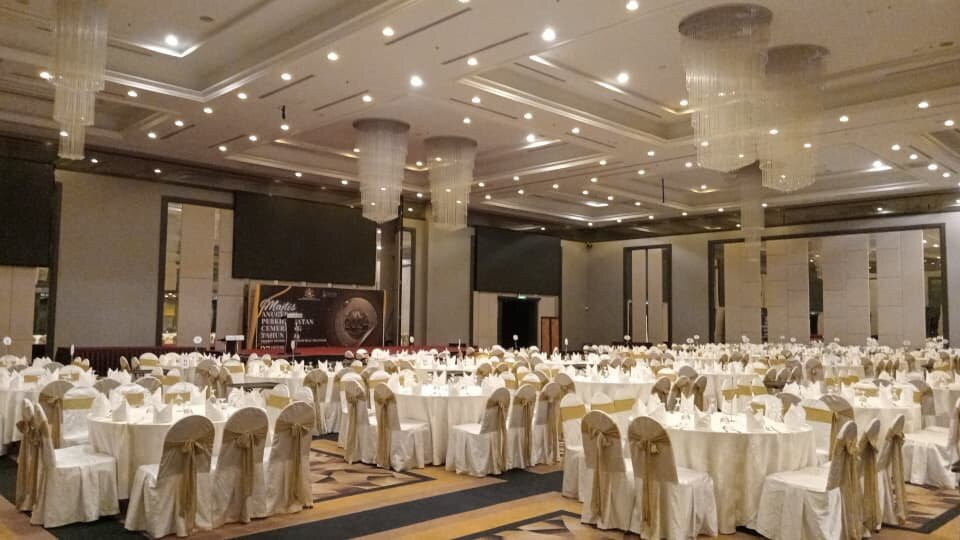 莎亚南凯煌大酒店主图