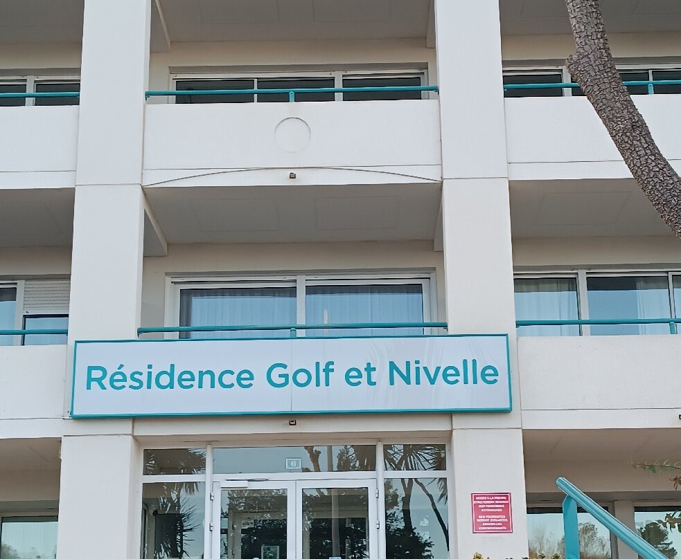 Residence Hoteliere Du Golf主图