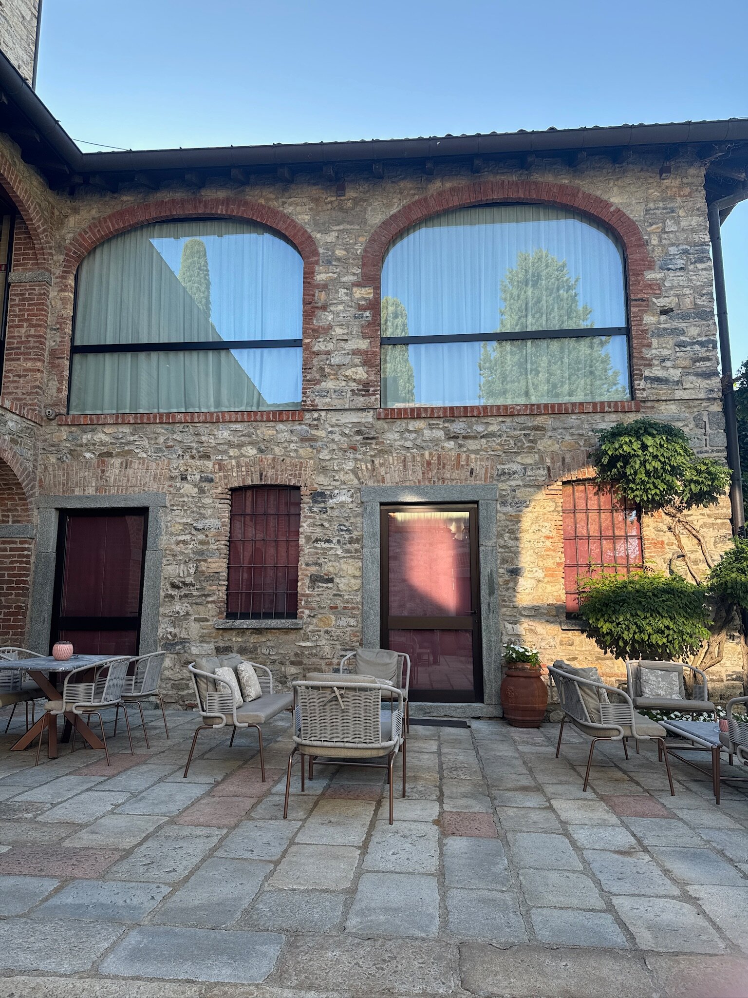 卡斯特罗迪卡斯吉里欧酒店-官方