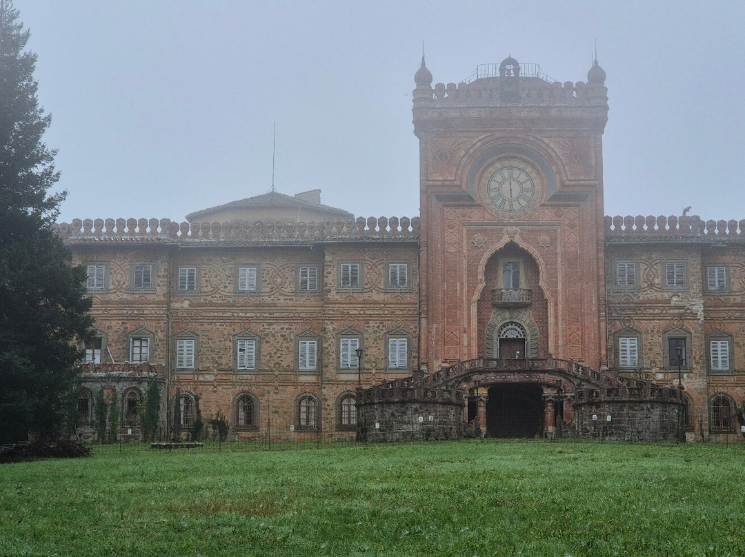 Parco del Castello di Sammezzano-Leccio必去景点