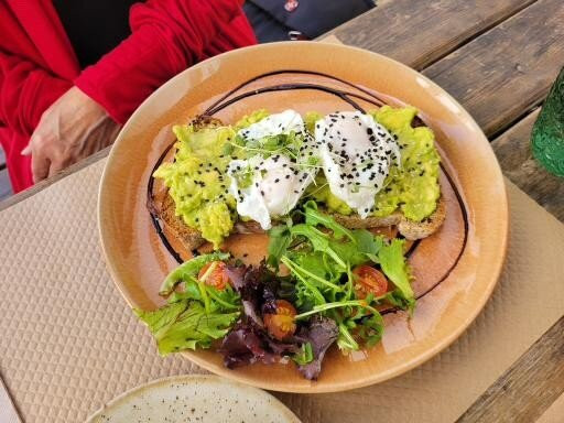 Avocado Coffee & Healthy Food