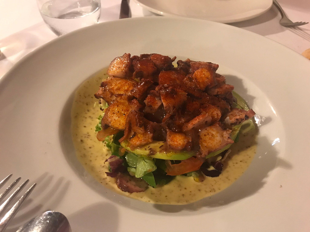 San Miguel De Meruelo酒店住宿-Hotel Posada La Robleda