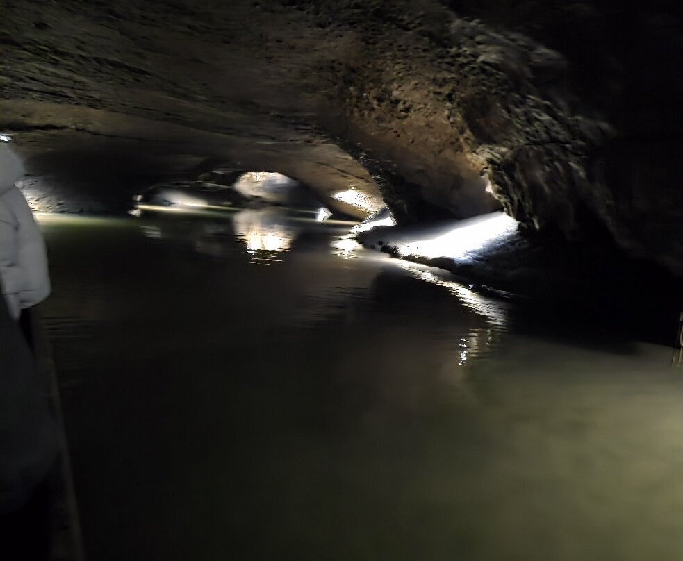 Grottes de Remouchamps-Sougne-Remouchamps必去景点