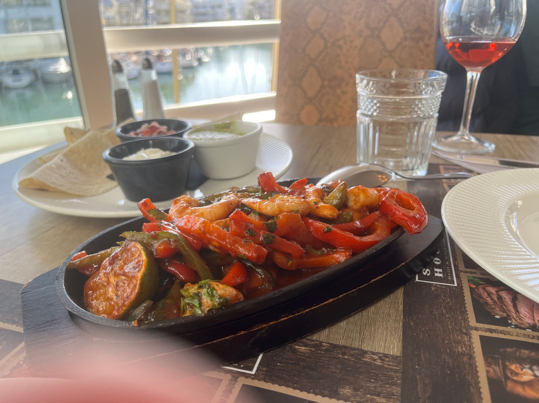 The steak house Steak On Stone, Grill