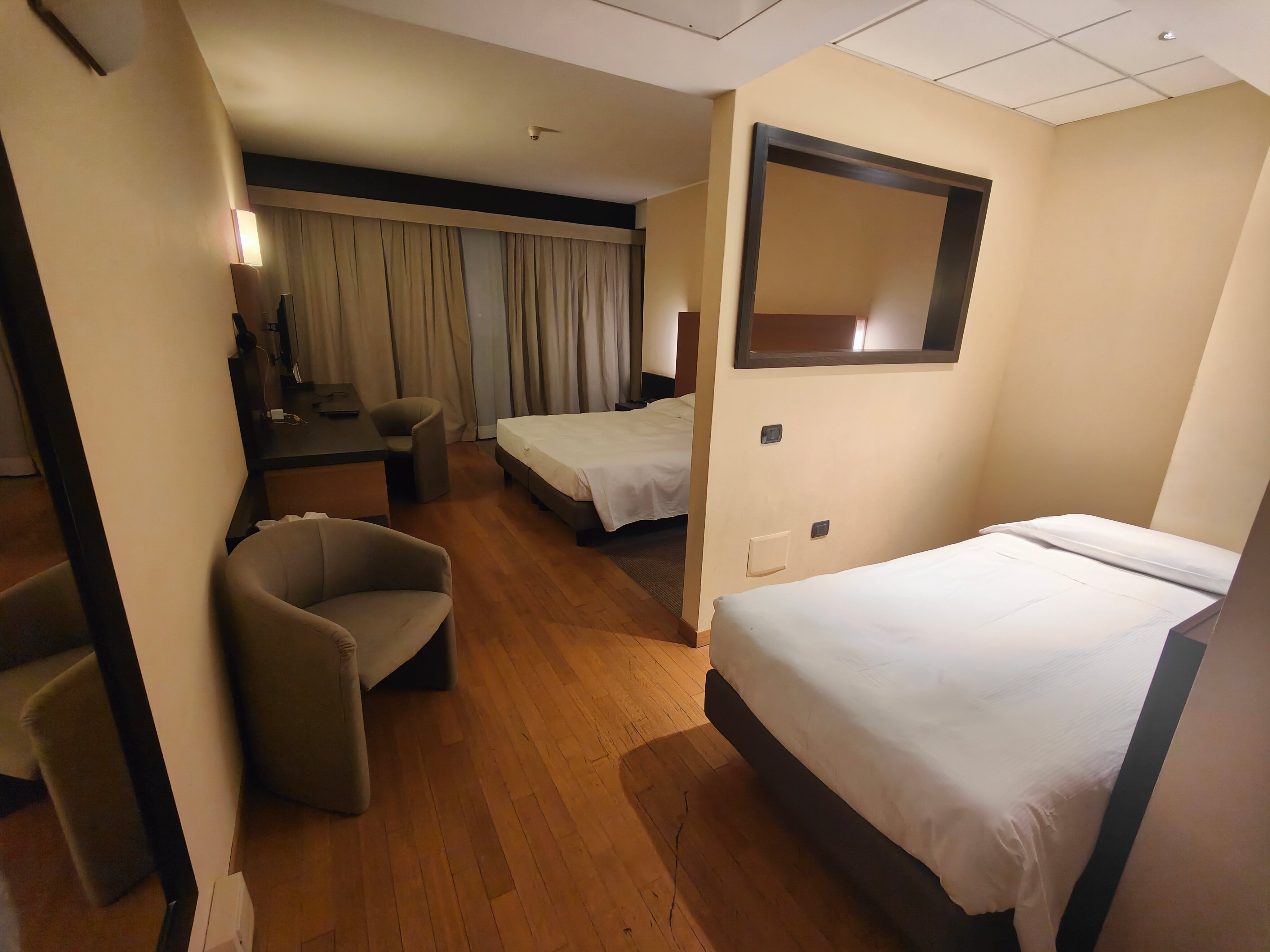 米兰高尔夫酒店-官方